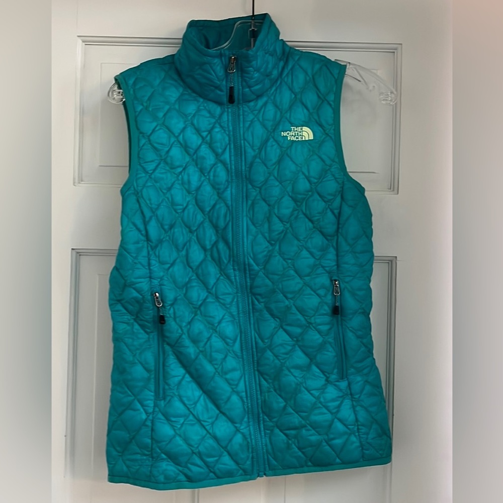 Teal North Face Thermoball vest